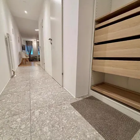 Neu Renoviert Linzer Altstadt Self Check In Apartment *